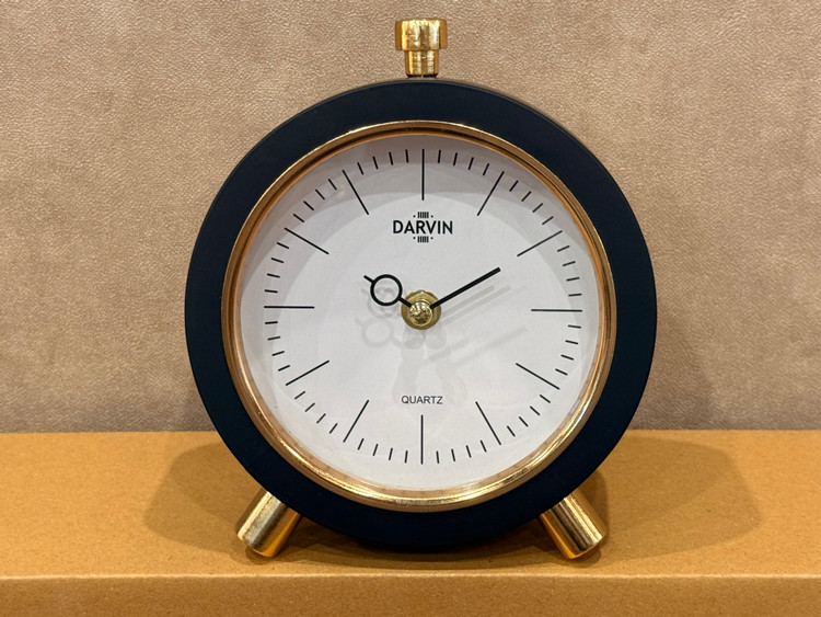 ساعت رومیزی برند داروین Darvin clock مدل ۲۰۱ مناسب هدیه