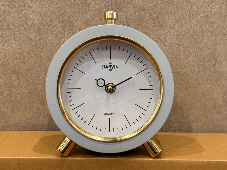 ساعت رومیزی برند داروین Darvin clock مدل ۲۰۱ مناسب هدیه
